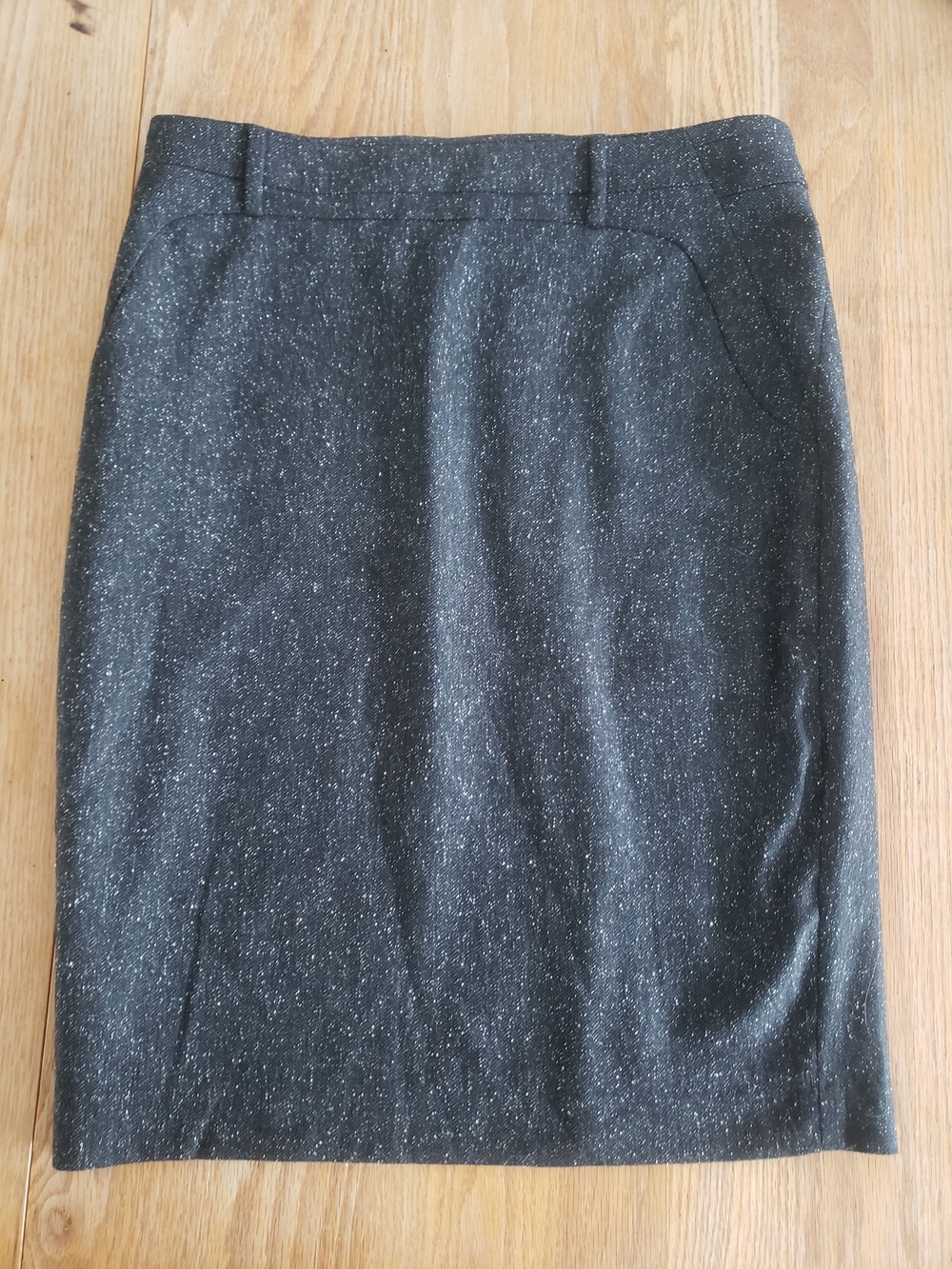 le chateau Grey Tweed Pencil Skirt